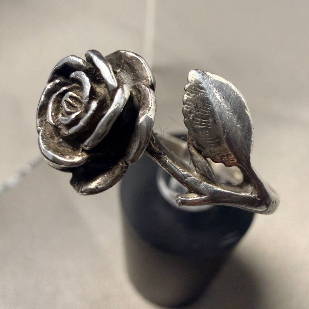 Vintage James Avery Retired Sterling Silver Large Rose Ring size 6.5